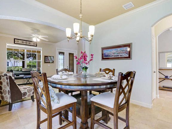 5th image of 7942 SE Heritage Blvd