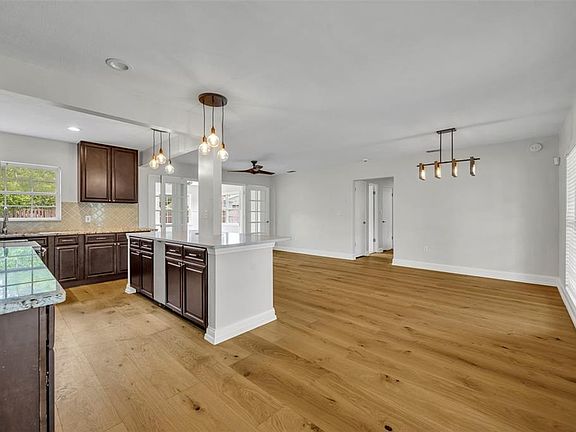 3rd image of 4234 Kendrick Rd