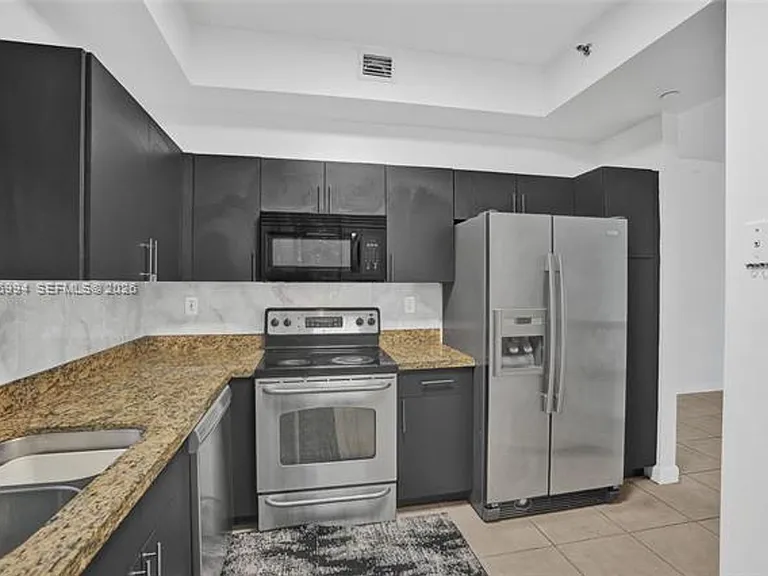 3300 NE 192nd St #CU-118 — Photo 15