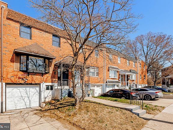 3rd image of 12457 Barbary Rd