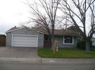 10060 Terrier Way, Sacramento, CA 95827