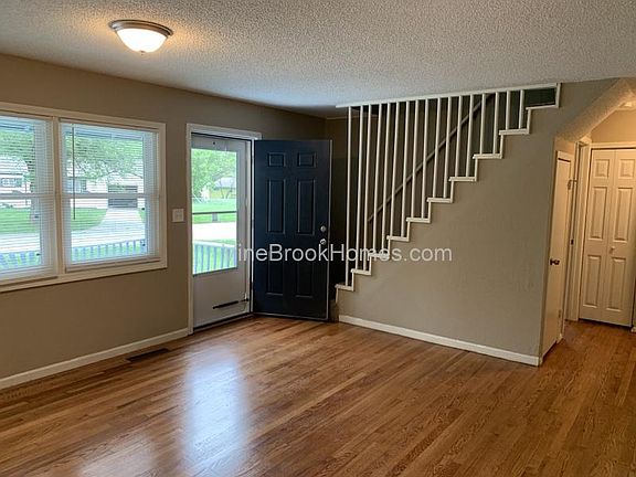 5th image of 7002 E 86th St