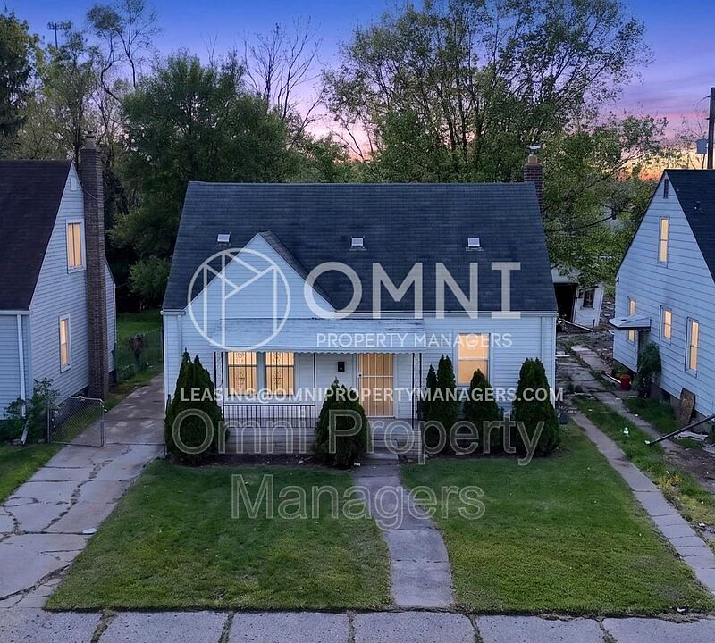 1st image of 20553 Hamburg St