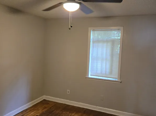 494 Fernwood Ave, Memphis, TN 38106