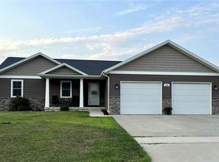 208 Willow Ave, Dieterich, IL 62424