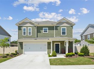 1906 Briton Ln, Chesapeake, VA 23322