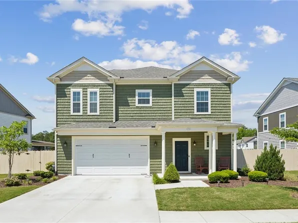 1906 Briton Ln, Chesapeake, VA 23322