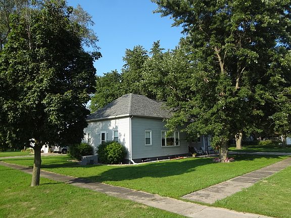 2nd image of 300 N 2nd St