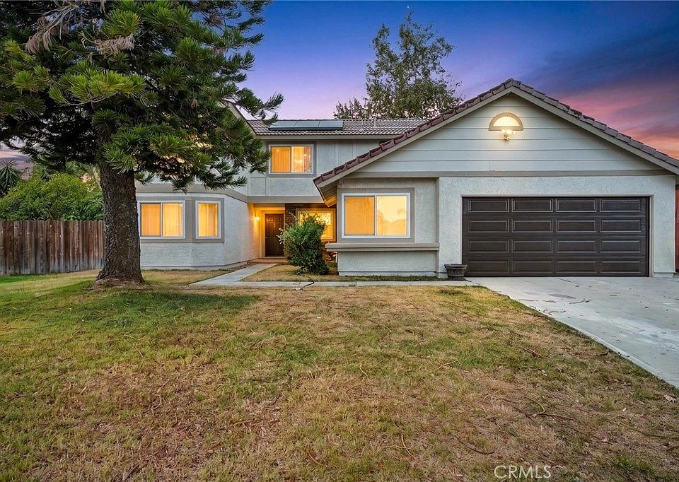 1st image of 1302 S Yucca Ave