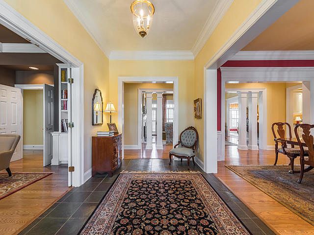 1st image of 3239 Pignatelli Cres