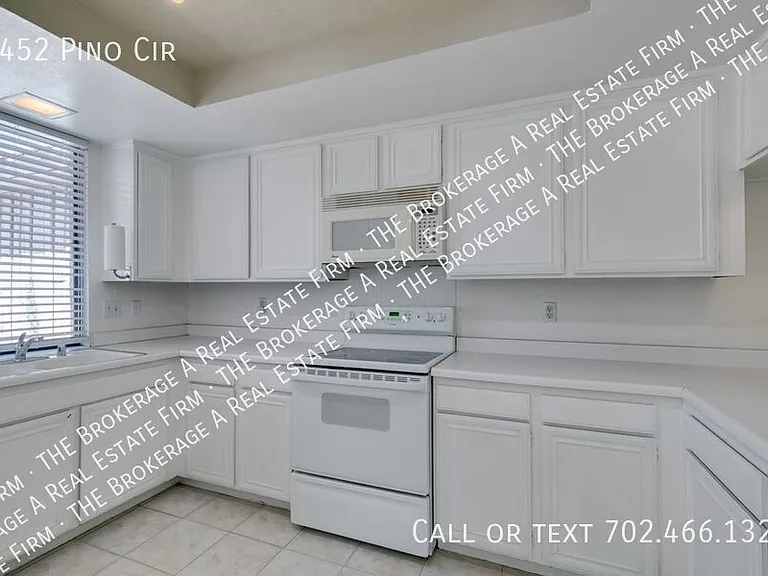 3452 Pino Cir — Photo 21