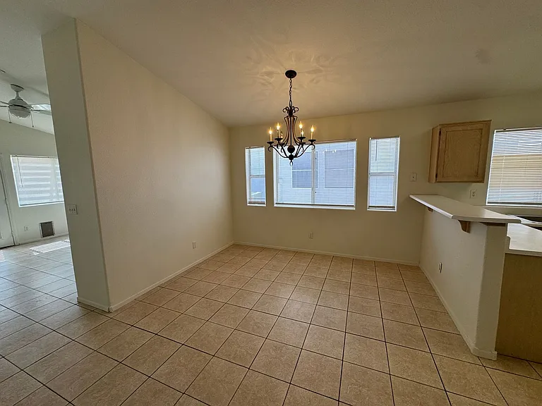 3932 Marble Mountain St — Photo 6