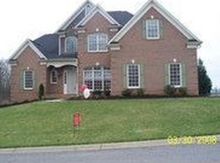 13 Rockingham Ln, Oak Ridge, TN 37830