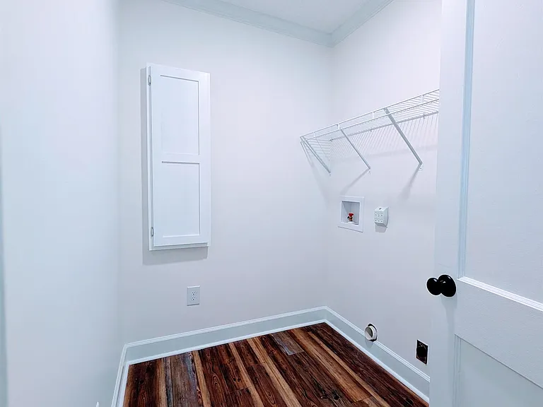 1108C Washington St — Photo 14