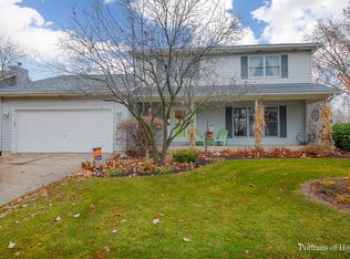 889 Hearthstone Ct, Aurora, IL 60506