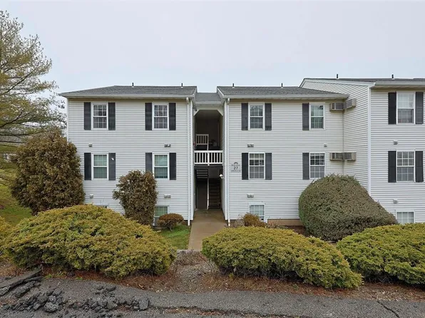 27 Lexington Hill #12, Harriman, NY 10926