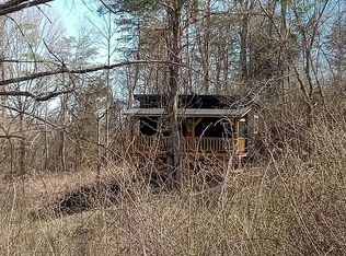 768 Grand View Dr, Forest Hill, WV 24935