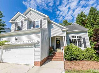 4038 Winecott Dr, Apex, NC 27502