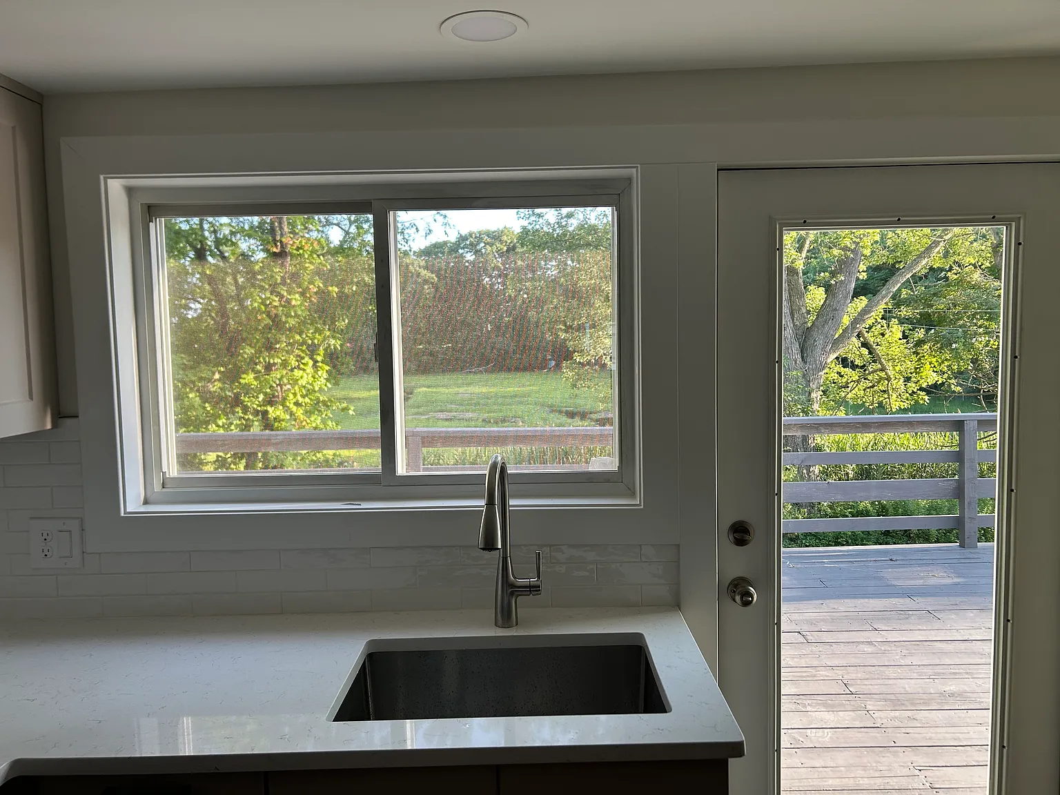 2 bed, $2,400 — Photo 3