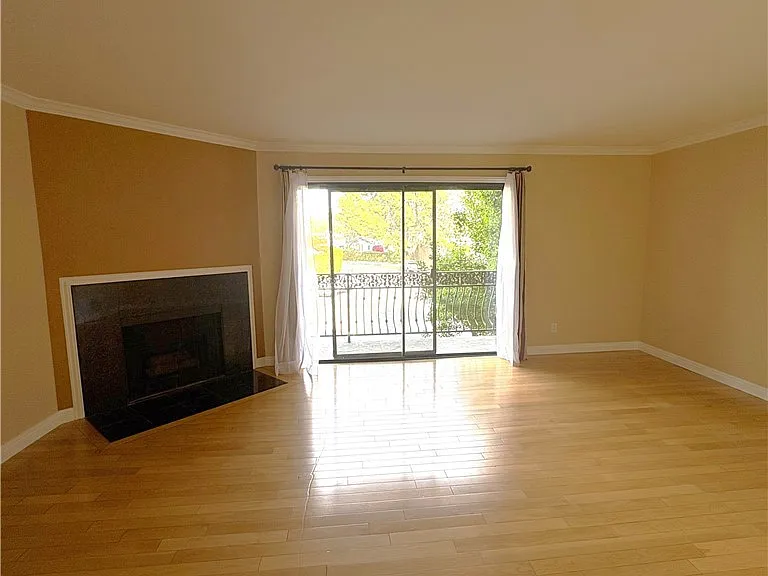 645 Balboa Ave #2C — Photo 13