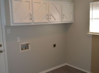 4611 Rockland Dr, Arlington, TX 76016