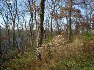 1967 Lake Manor Rd NE, Solon, IA 52333