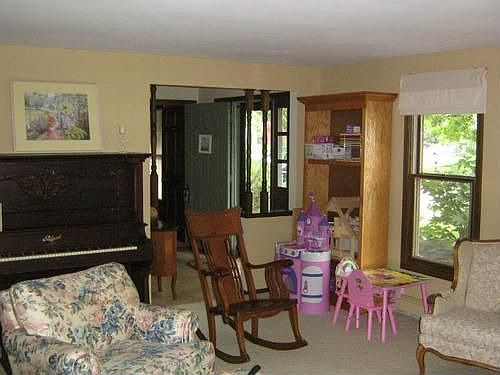 5th image of 3423 Worchester Pl