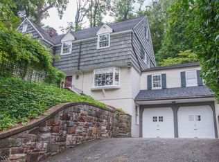 492 Highland Ave, Montclair, NJ 07043