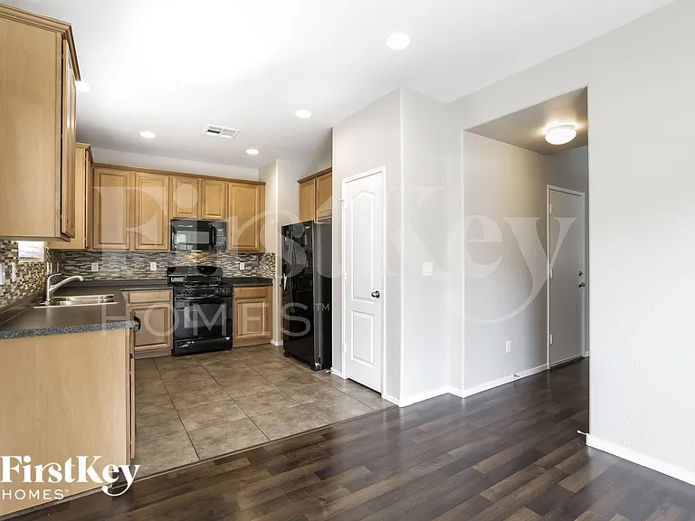 8189 Cape Ito Ct — Photo 7