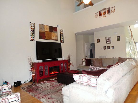 3rd image of 8166 Little Sydneys Way