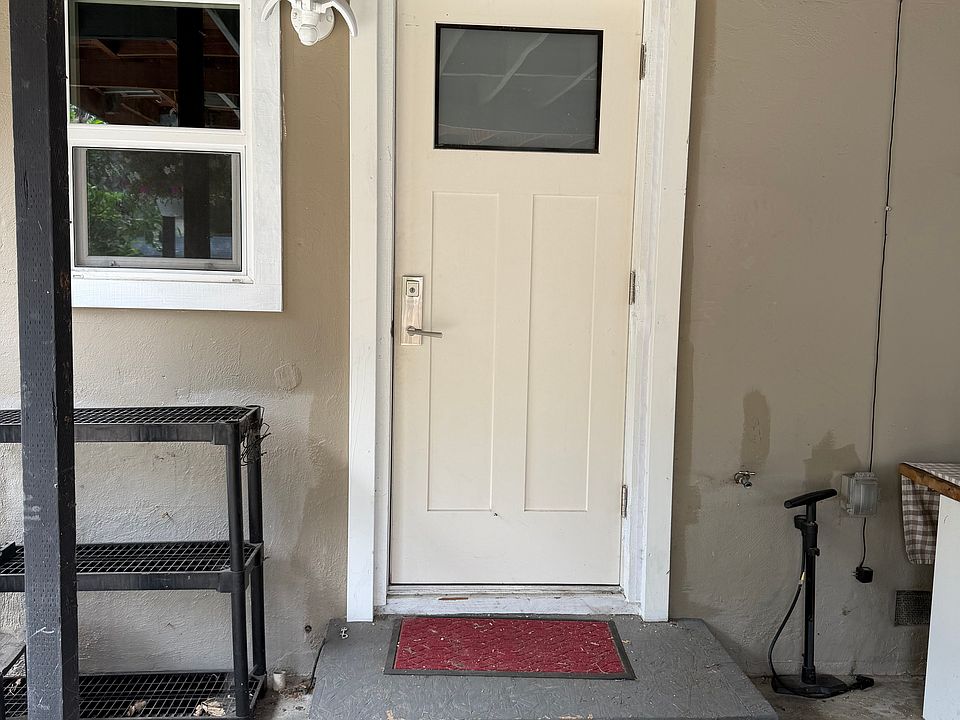 1st image of 2221 Tacoma Ave #A