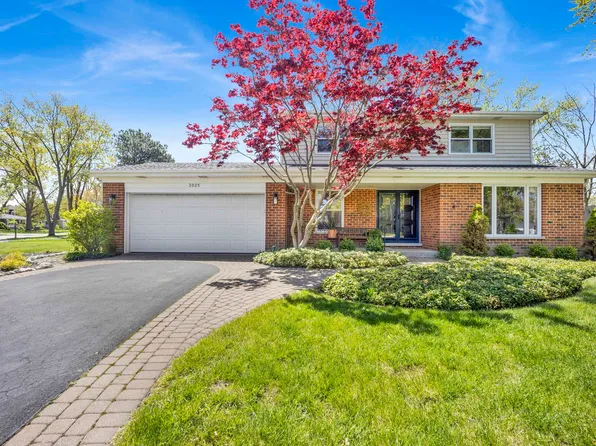 3025 Oxford Ln, Northbrook, IL 60062