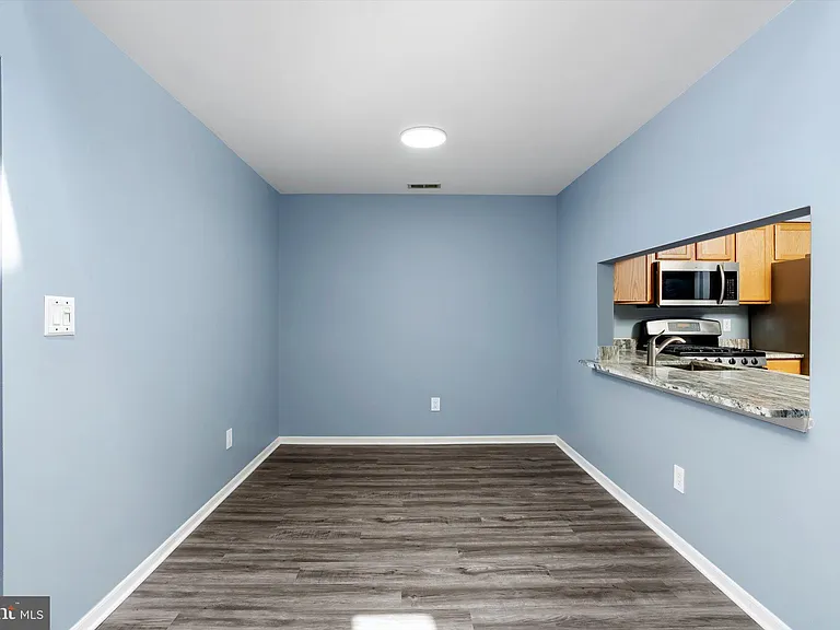 3604 Saxony Dr — Photo 15