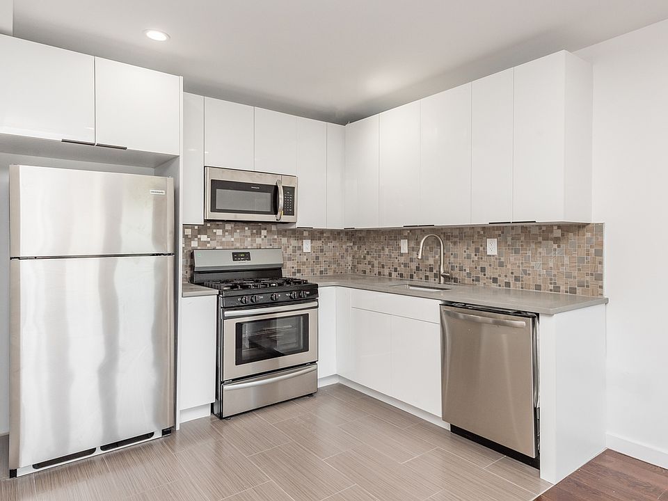 1st image of 30-26 14th St #B2