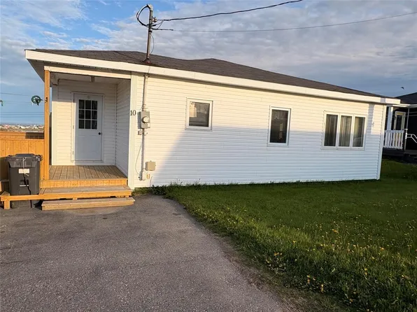 10 First Avenue, Port Aux Basques, NL A0M1C0