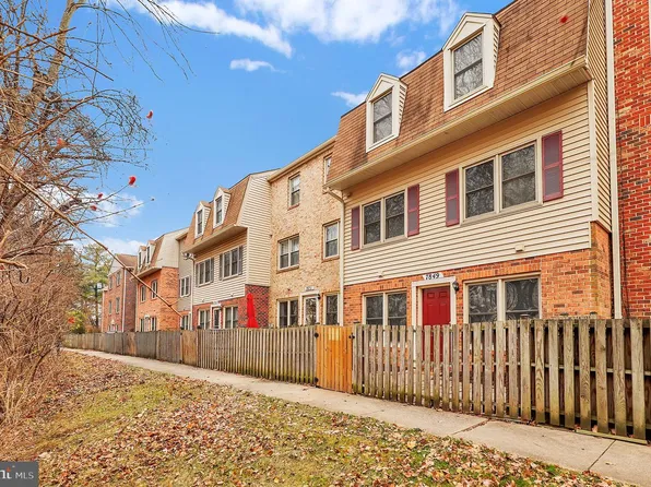 7849 Coddle Harbor Ln #17, Rockville, MD 20854