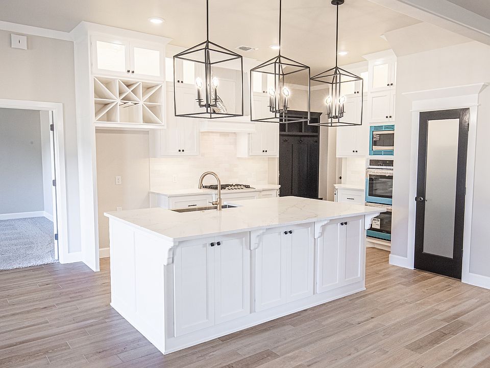 1st image of 315 Purchase Ct