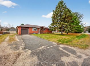 200 Calford St, Essa, ON L0M 1B0