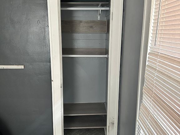 2nd image of 3519 Lincoln Ave