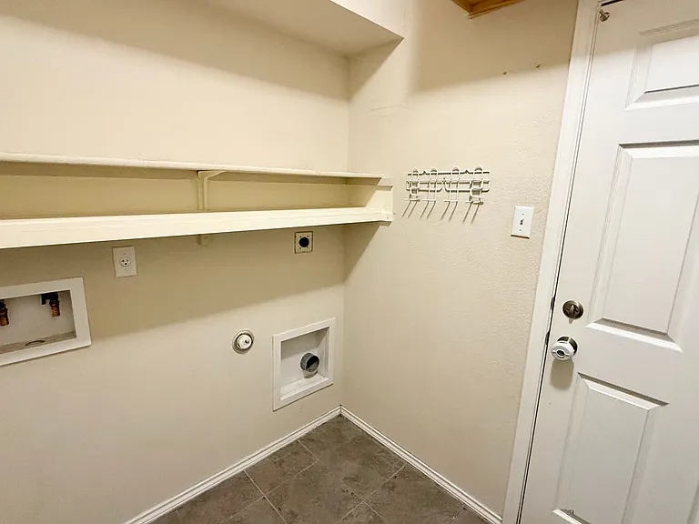 6628 La Sol Ln — Photo 15