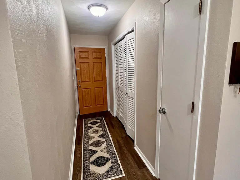 117 W Church St #301 — Photo 4
