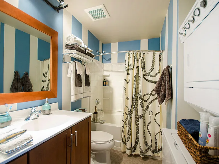 Ann Arbor City Club Apartments — Photo 8