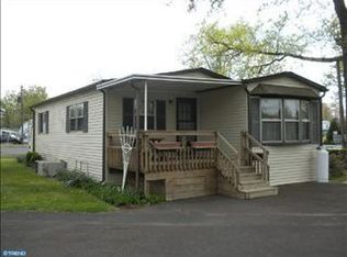 122 Willow Dr, Hatfield, PA 19440
