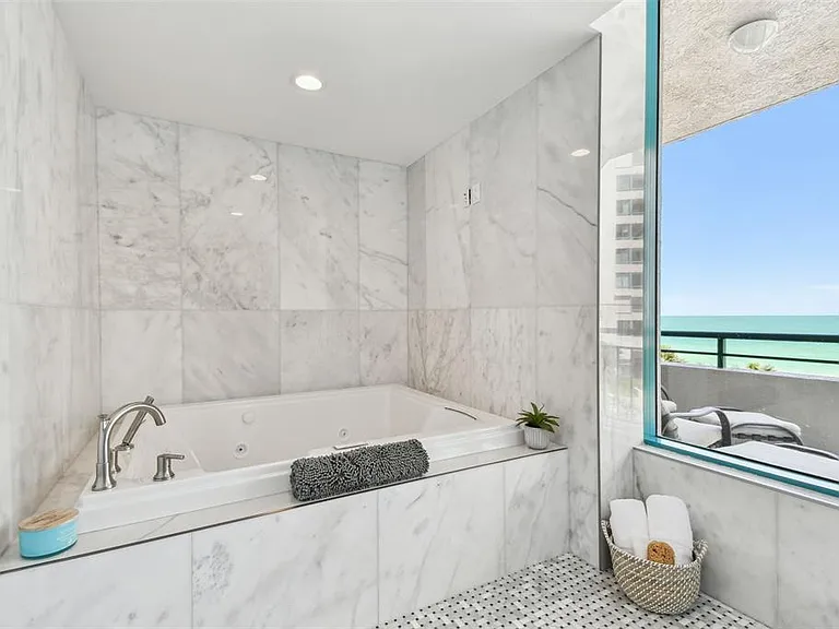 1560 Gulf Blvd #306 — Photo 20