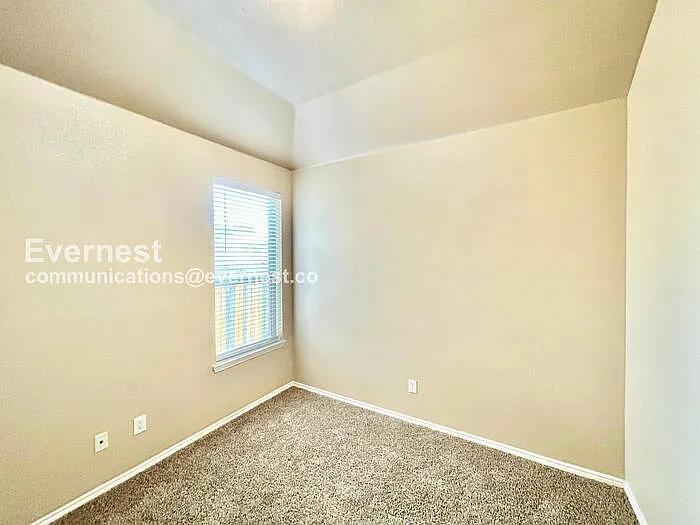1335 Piedmont Dr — Photo 11