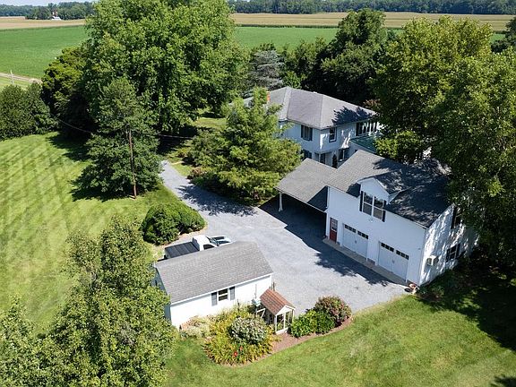 3rd image of 30595 Kingston Rd