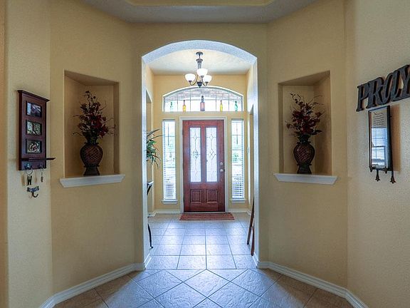2nd image of 12023 Mariposa Canyon Dr