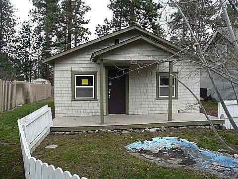 1st image of 3827 E 11th Ave