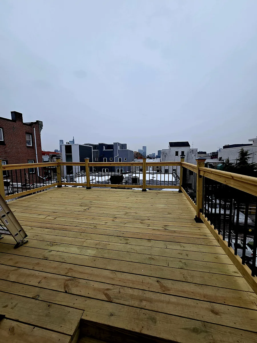 Building Photo - 2712 W Girard Ave #3