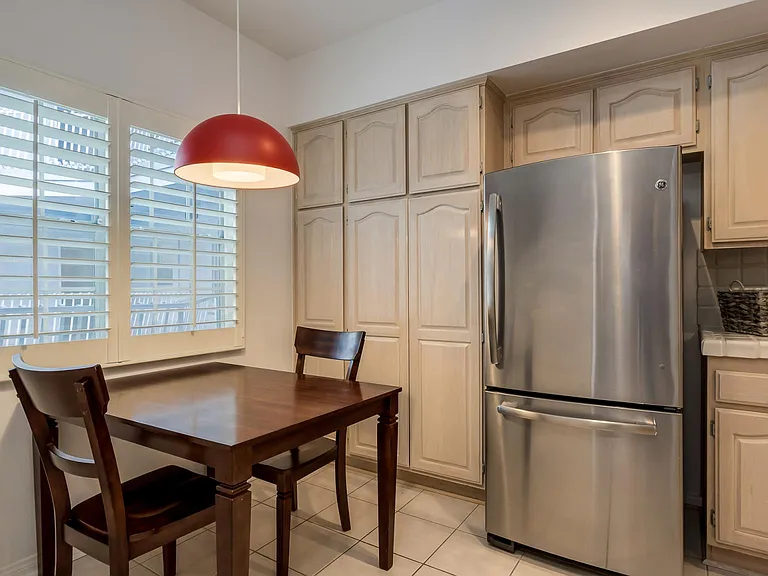 2025 S Beverly Glen Blvd — Photo 9